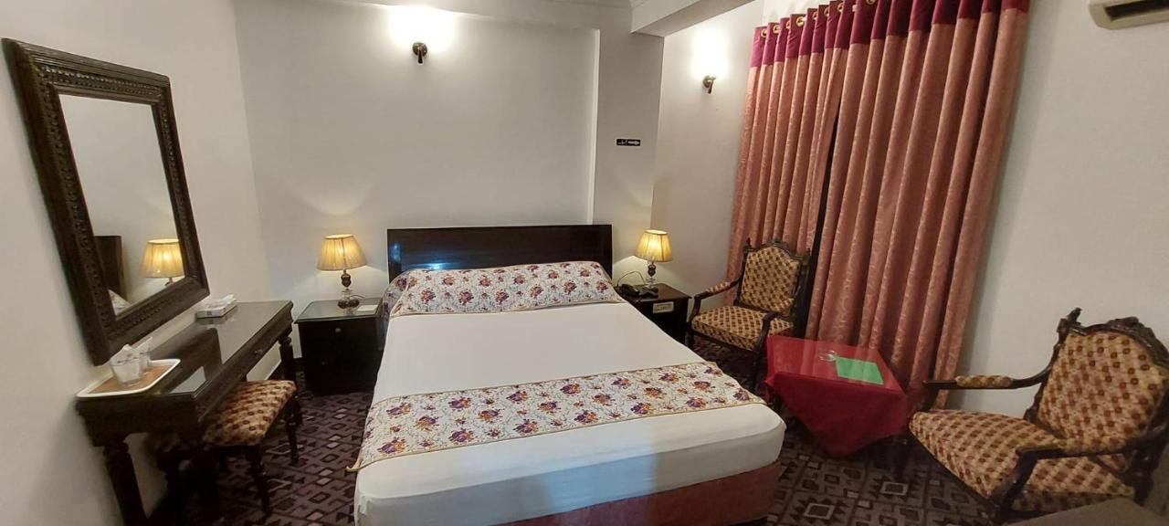 איסלמאבד Grace Crown Hotel מראה חיצוני תמונה